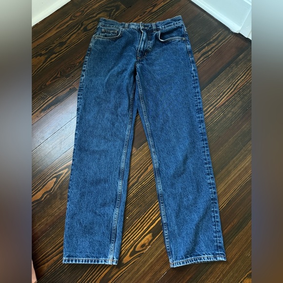 COS Jean - Picture 1 of 3